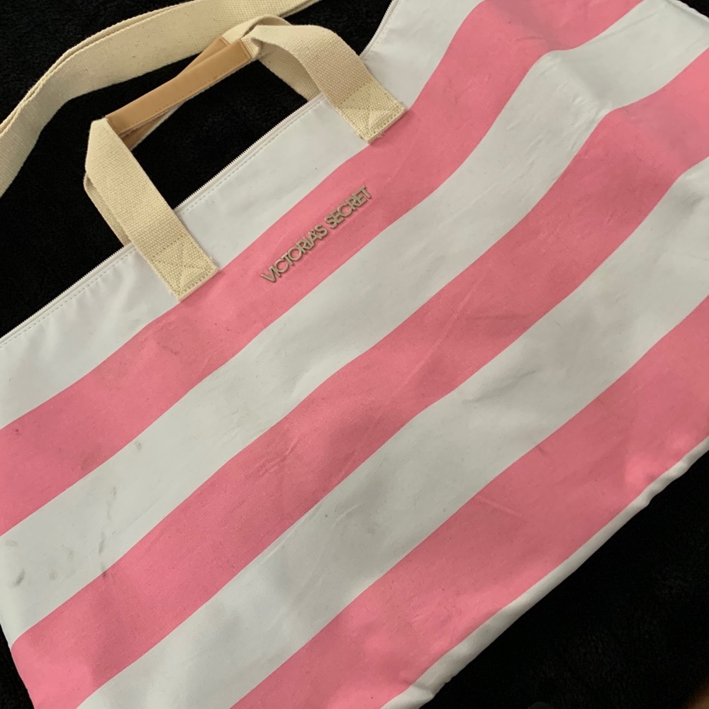 Victoria Secret Duffel Weekender